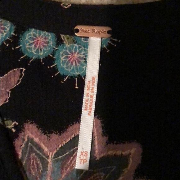 Free People Top - Picture 3 of 4